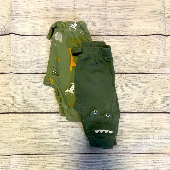 Carter’s baby pants2pk/green/used/0-3Months - Picture 3 of 3